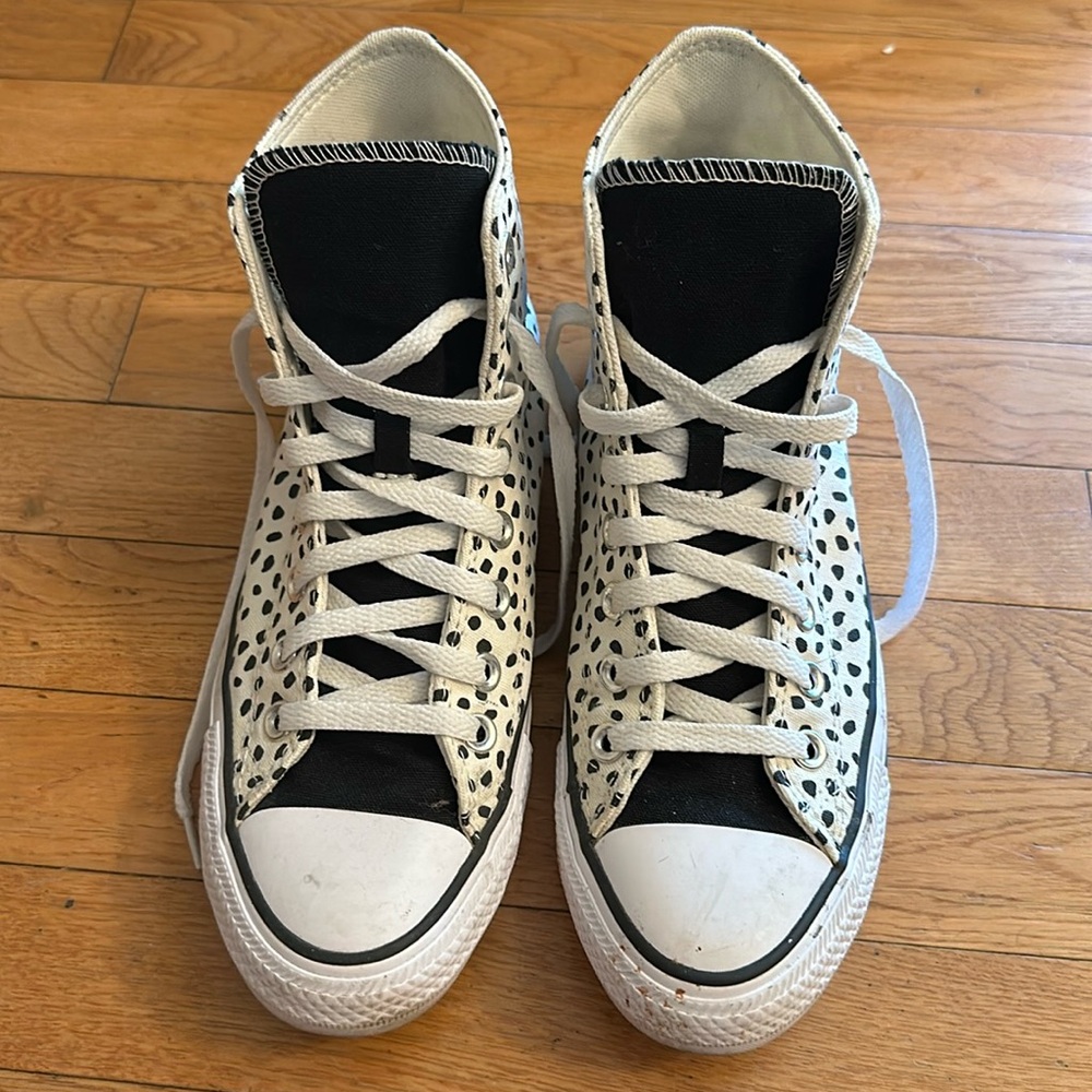 Dotted High Top Converse